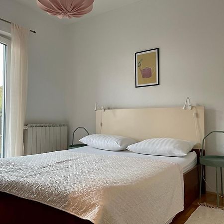 Apartment Capitano Слатине Экстерьер фото