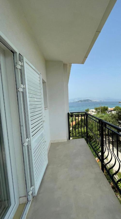 Apartment Capitano Слатине Экстерьер фото