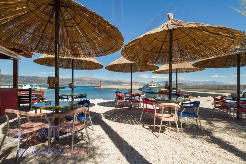 Apartment Capitano Слатине Экстерьер фото